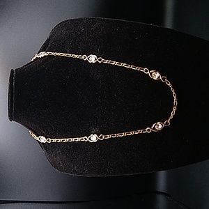 Napier Gold tone necklace with beautiful crystal rhinestones in excellent cond.